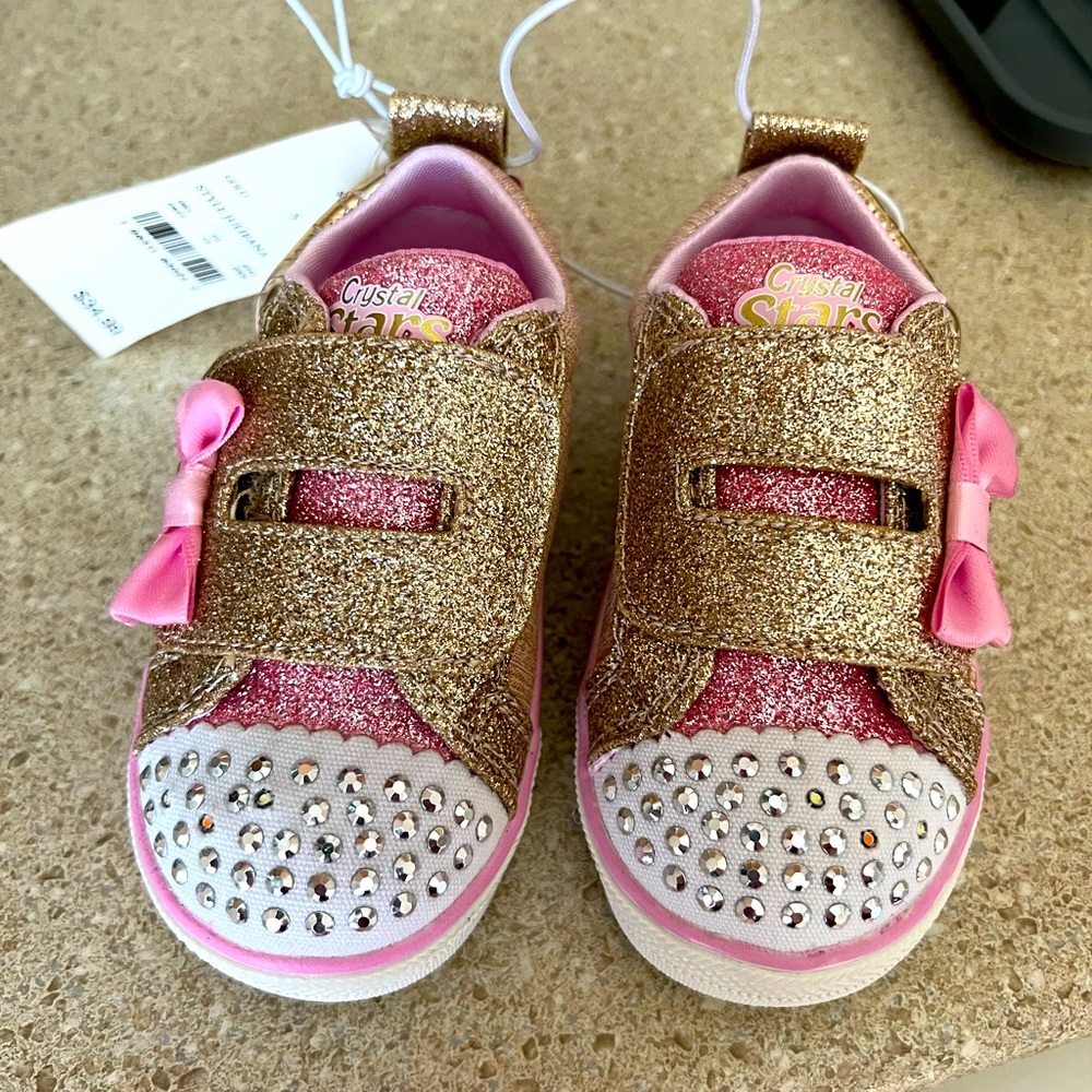 Brand new with tags 🎉 size 5 toddler girl sketchers crystal stars sneakers